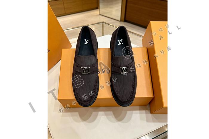 ���̺��� ���� ����  YF0110