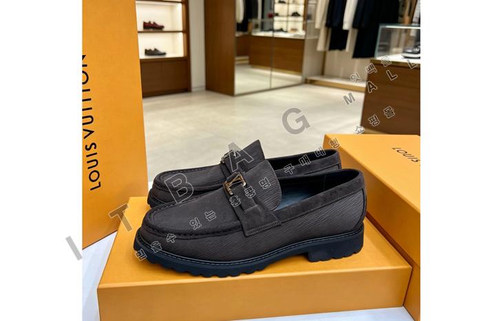 ���̺��� ���� ����  YF0110