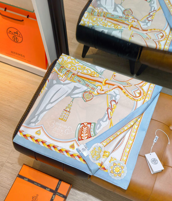 �����޽� ��ī��   ��ũ ��   YUE2414-2