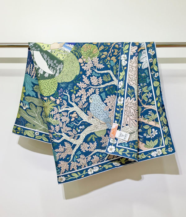 �����޽� ��ī��   ��ũ ��   YUE2415-2