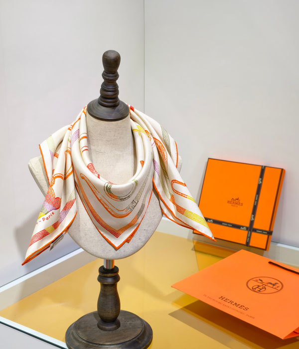 �����޽� ��ī��    ��ũ ��   YUE2419