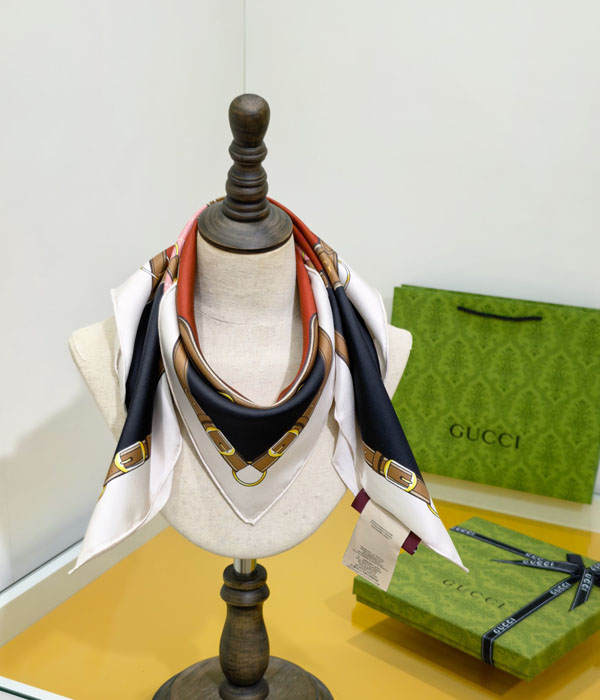 ���� ��ī��   ��ũ ��   YUE2422   