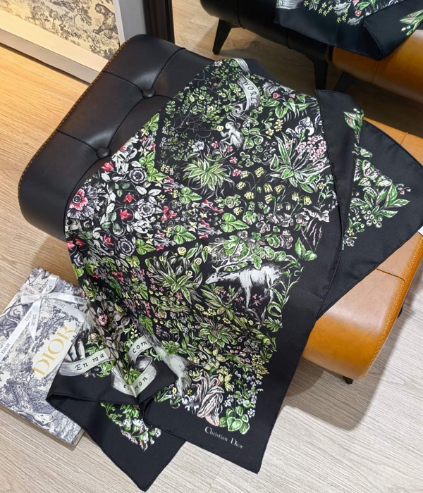 ��� ��ī��   ��ũ ��   YUE2425   4�÷�