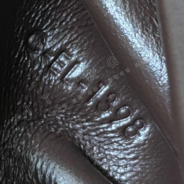 ������ ���̴� ī����Ų  ���� �÷��� �� L10BF5-1   26/�Ż�