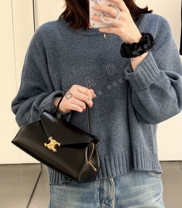 ������ ���̴� ī����Ų  ���� �÷��� �� L10BF5   26/�Ż�