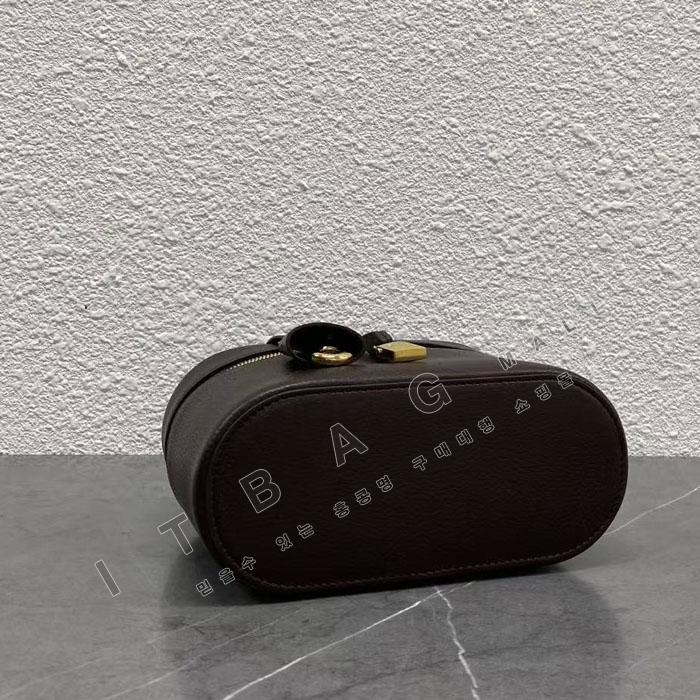 �η��ǾƳ� ����Ʈ�� ����Ƽ ���̽� L21  LP4831-2   26/�Ż� 