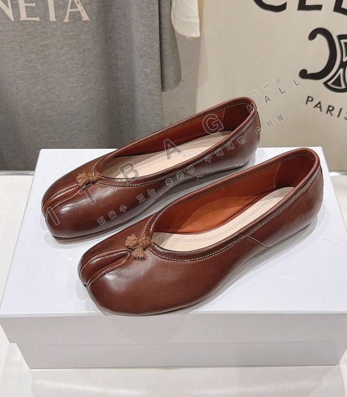���� ���������� tabi �߷� �÷�   YONG9313-1   26/�Ż�
